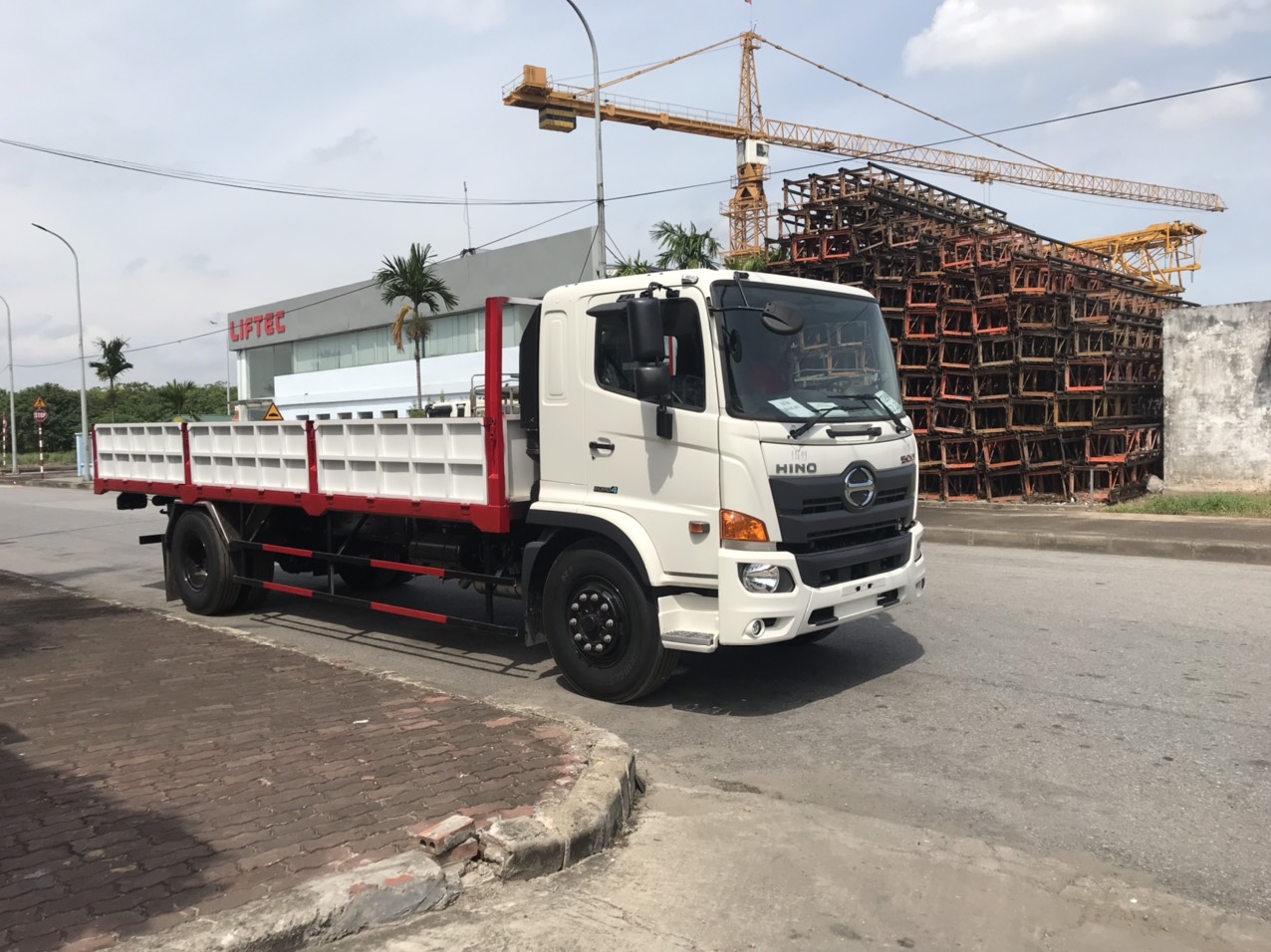 bán xe tải hino 8 tấn