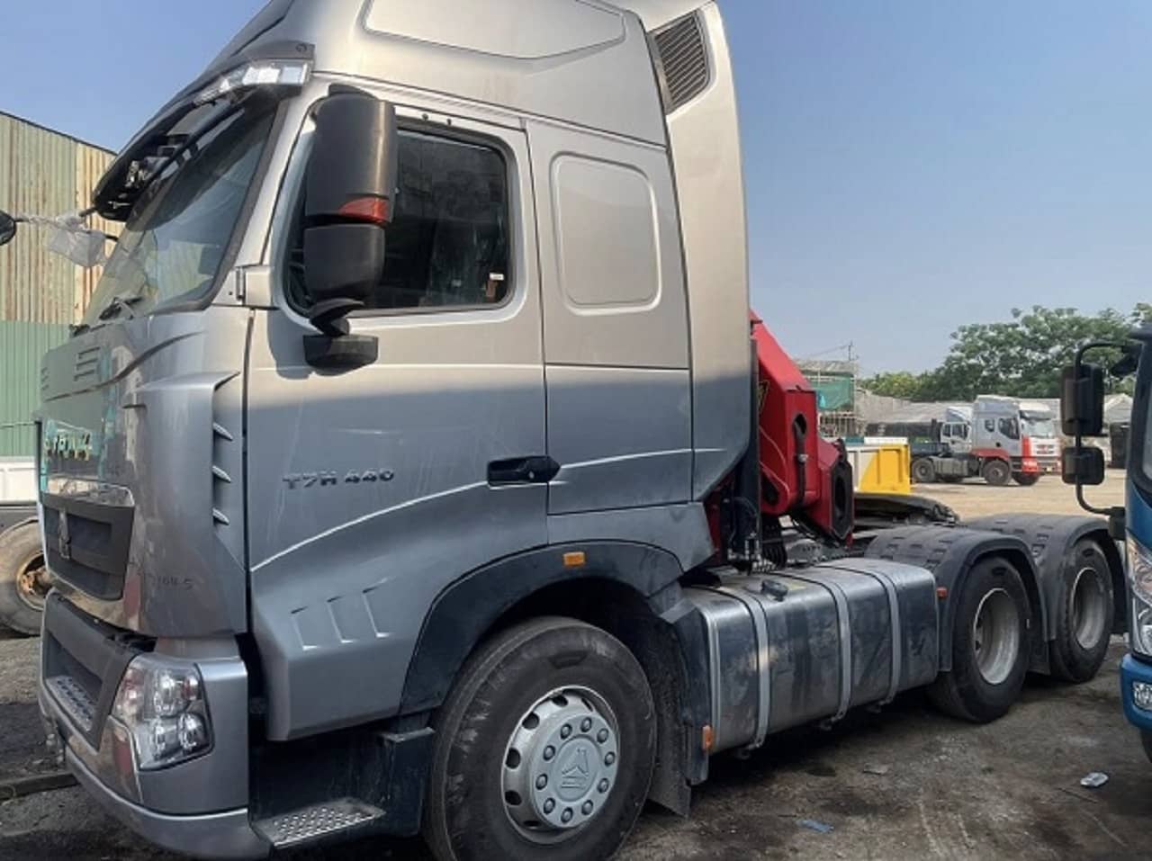 giá cẩu gấp 10 tấn tại Hà Nội