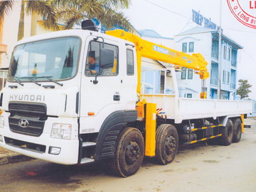 xe tải hyundai hd320 gắn cẩu 12 tấn