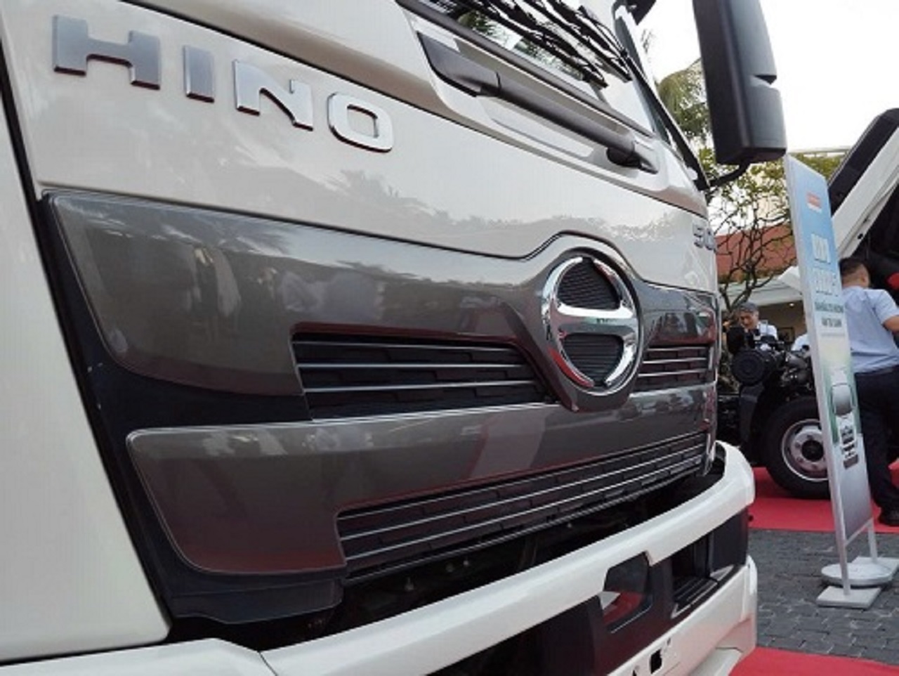 mặt calang xe tải hino fc