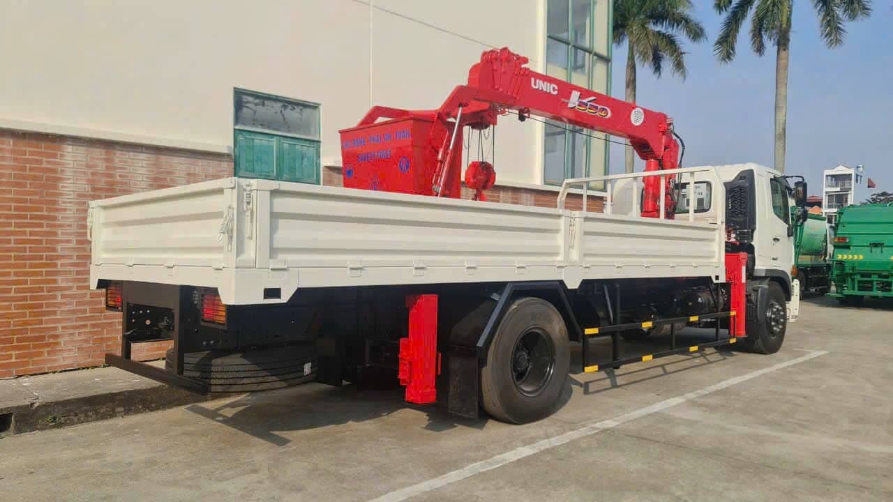hino fg 8 tấn gắn cẩu unic 5 tấn có rổ nâng