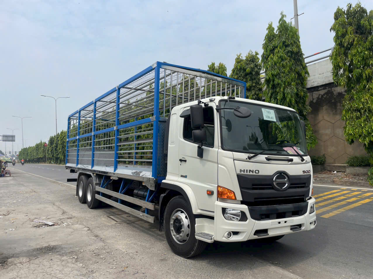 hino fl chở gia cầm gà vịt