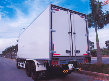 xe tải hino đông lạnh 15 tấn thùng 7,6m