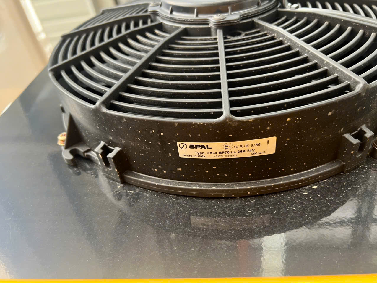 xe tải howo gắn cẩu soosan