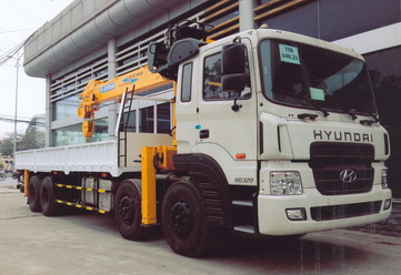 xe tải hyundai 4 chân gắn cẩu soosan 10 tấn