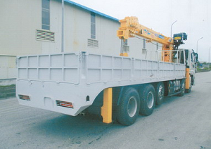 xe tải thaco auman gắn cẩu soosan 10 tấn